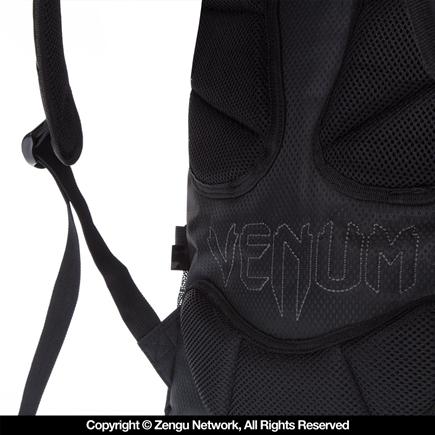 Venum Challenger Pro Backpack - Black