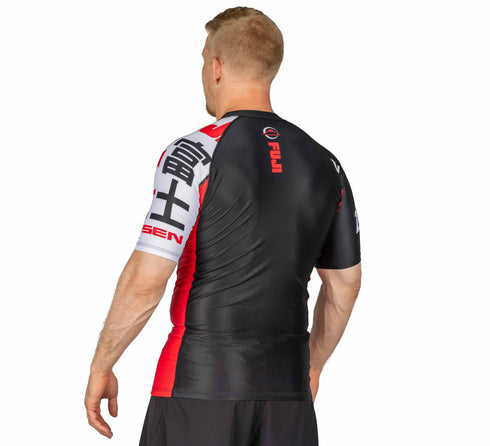 Fuji Kassen Short Sleeve Rashguard Red