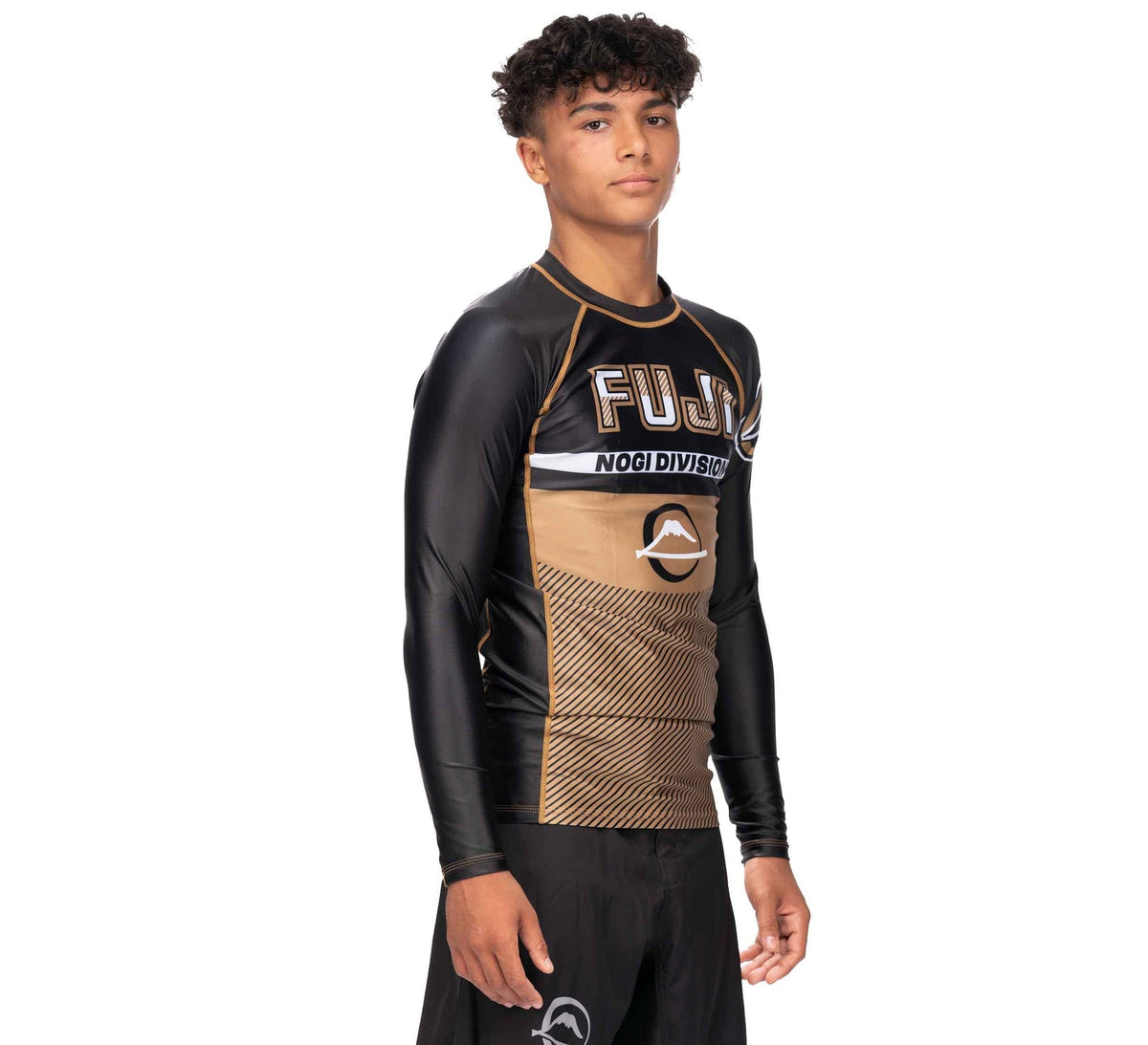 Purchase Fuji Reversal Long Sleeve Rashguard Gold/Black MMA FIGHTLAND ...
